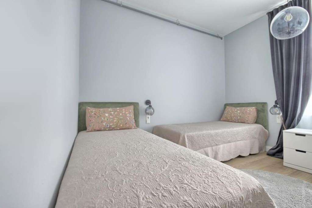 Cosy 3 Room Apartment. ヴィリニュス エクステリア 写真